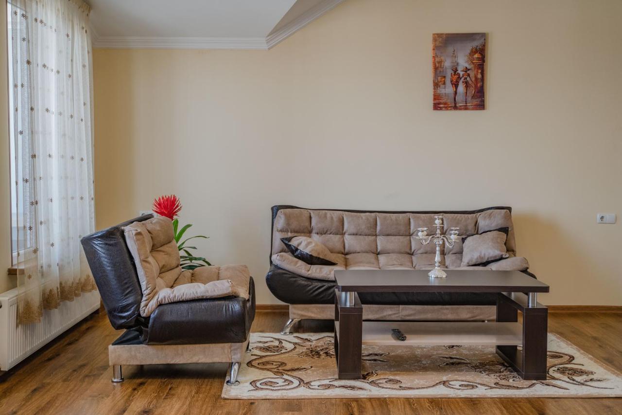 Hotel Telav Holl Telawi Zewnętrze zdjęcie
