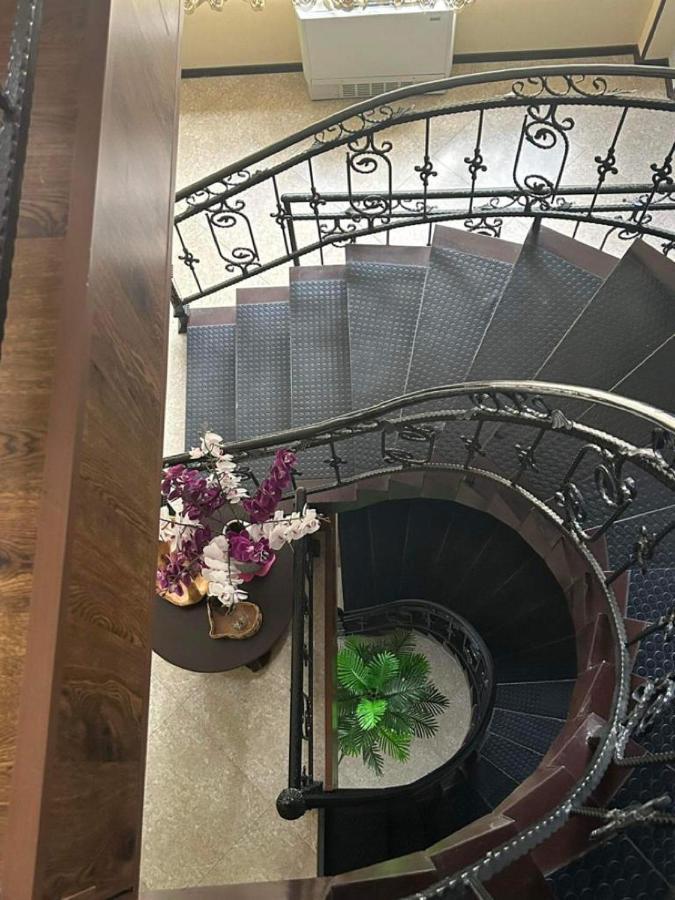 Hotel Telav Holl Telawi Zewnętrze zdjęcie